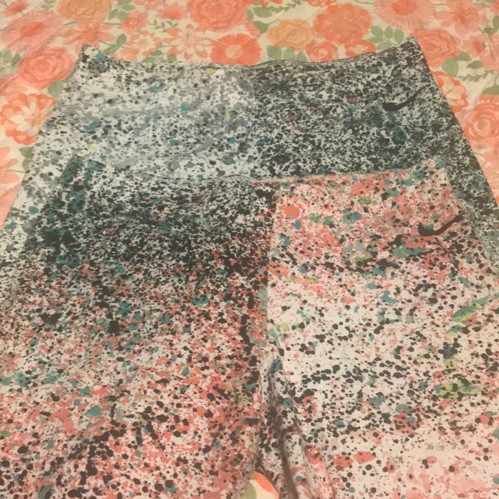 2 for 18 Nike workout  leggings!!!
